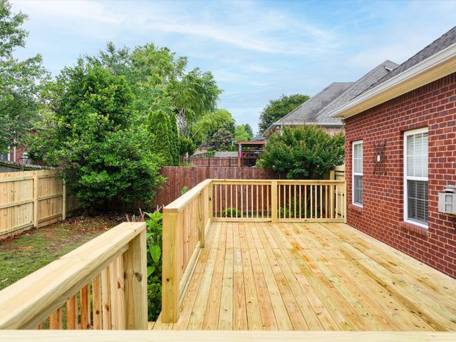 1077 Nealcrest Cir, Spring Hill, TN 37174