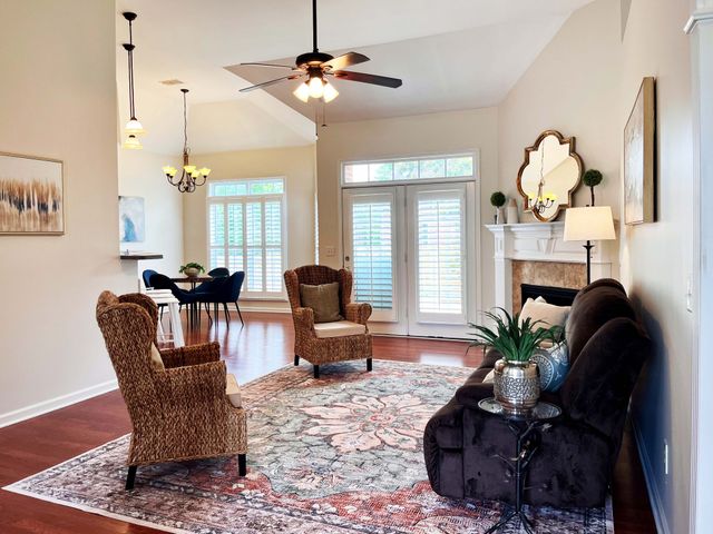 1077 Nealcrest Cir, Spring Hill, TN 37174