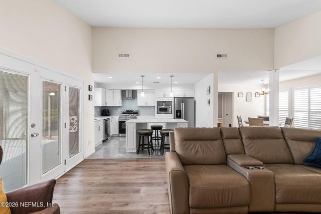 7842 LINKSIDE Drive, Jacksonville, FL 32256