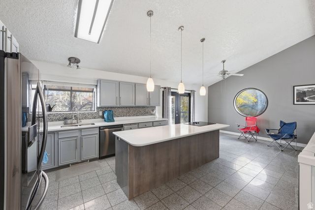 4837 S QUAILSTONE CIR, Taylorsville, UT 84129