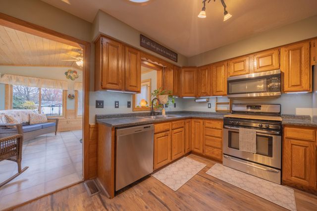 1318 6th Street SW, Willmar, MN 56201