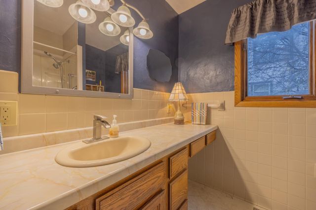 1318 6th Street SW, Willmar, MN 56201