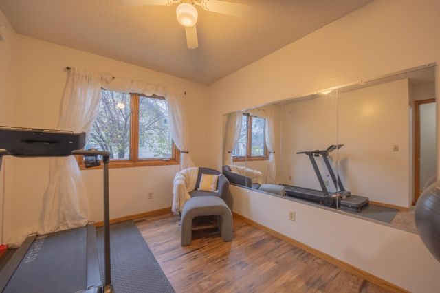 1318 6th Street SW, Willmar, MN 56201