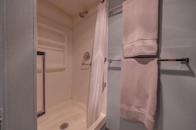 1318 6th Street SW, Willmar, MN 56201