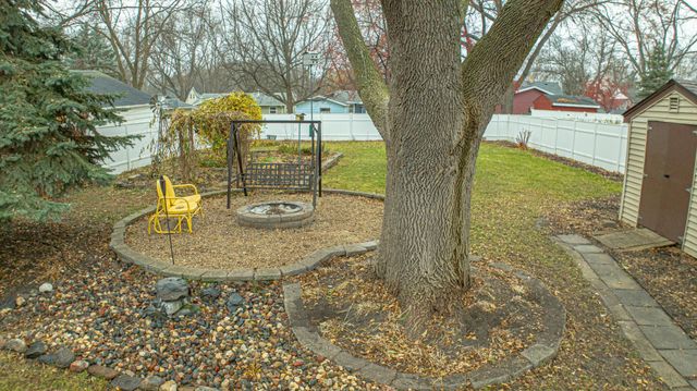 1318 6th Street SW, Willmar, MN 56201