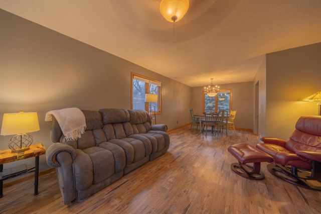 1318 6th Street SW, Willmar, MN 56201