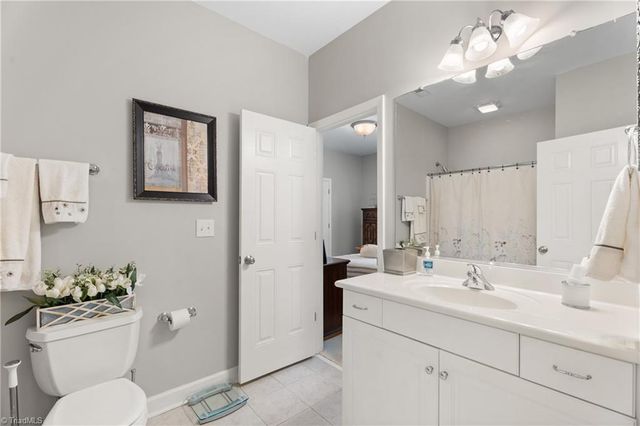 304 Pelican Lane, Clemmons, NC 27012