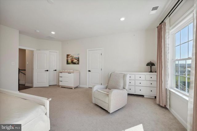 831 STONECLIFFE RD, Malvern, PA 19355