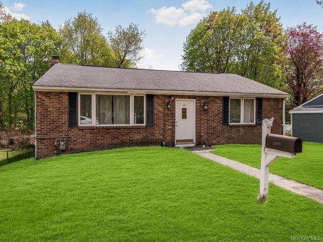 69 Cedar Avenue, New Windsor, NY 12553