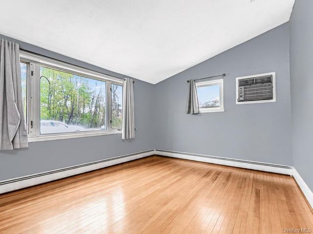 69 Cedar Avenue, New Windsor, NY 12553