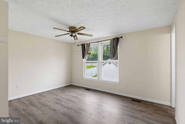 5571 HUNTING HORN DR, Ellicott City, MD 21043