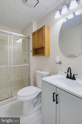 5571 HUNTING HORN DR, Ellicott City, MD 21043