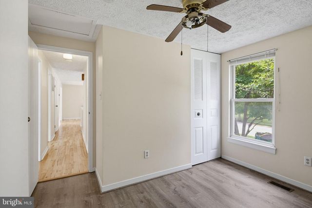5571 HUNTING HORN DR, Ellicott City, MD 21043