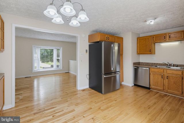 5571 HUNTING HORN DR, Ellicott City, MD 21043