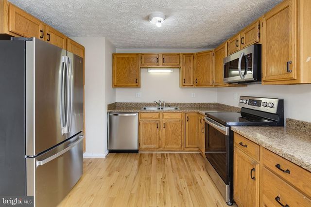 5571 HUNTING HORN DR, Ellicott City, MD 21043