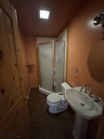 302 10th, Belgrade, MT 59714
