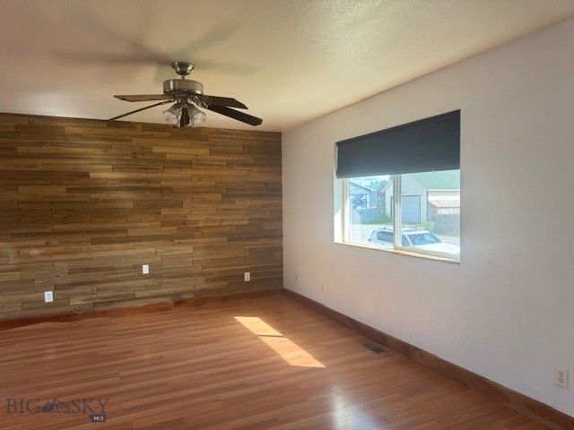 302 10th, Belgrade, MT 59714