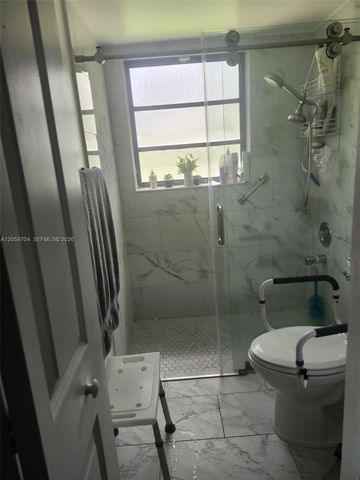 8810 SW 123rd Ct M103, Miami, FL 33186