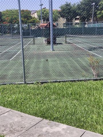 8810 SW 123rd Ct M103, Miami, FL 33186
