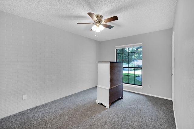 5717 Stage Line Court, Arlington, TX 76017