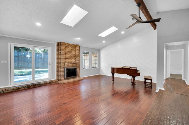 5717 Stage Line Court, Arlington, TX 76017