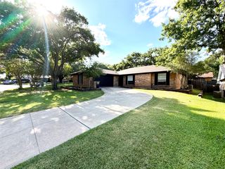 5717 Stage Line Court, Arlington, TX 76017