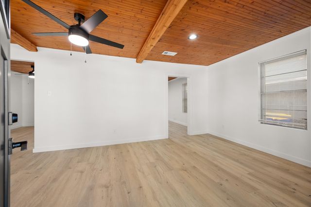 8225 Carlos Street, White Settlement, TX 76108