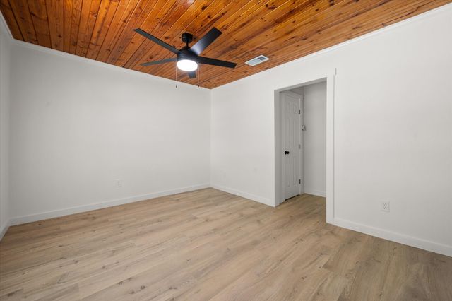 8225 Carlos Street, White Settlement, TX 76108