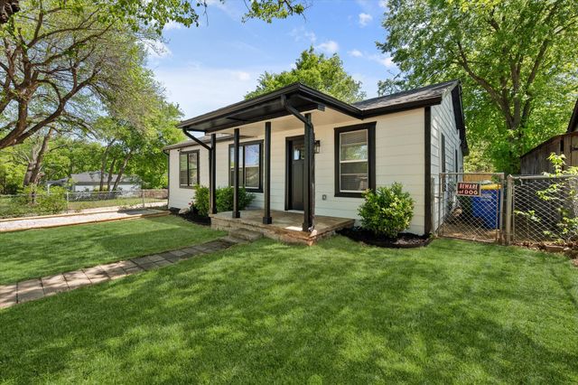 8225 Carlos Street, White Settlement, TX 76108