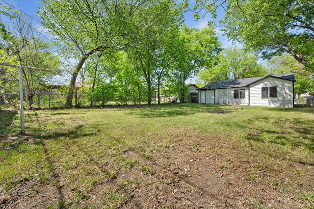 8225 Carlos Street, White Settlement, TX 76108