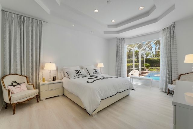 8197 Butler Greenwood Drive, West Palm Beach, FL 33411