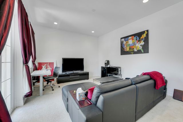 8197 Butler Greenwood Drive, West Palm Beach, FL 33411