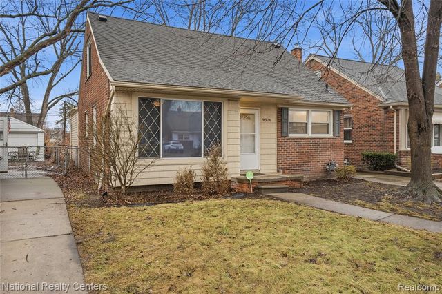 9376 Dixie, Redford, MI 48239