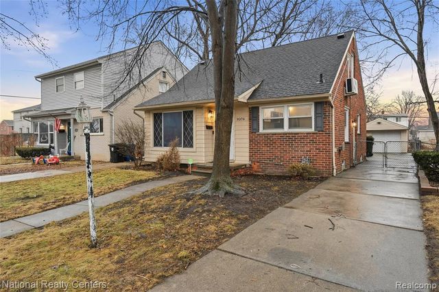 9376 Dixie, Redford, MI 48239