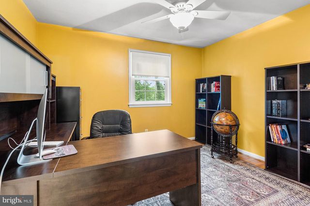 20 CINNAMON DR, Hockessin, DE 19707