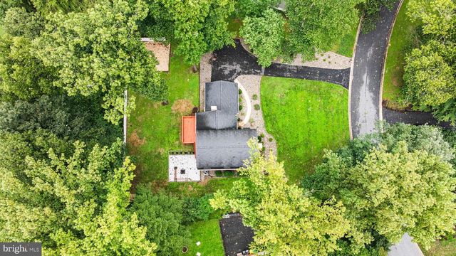 20 CINNAMON DR, Hockessin, DE 19707