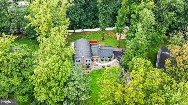 20 CINNAMON DR, Hockessin, DE 19707