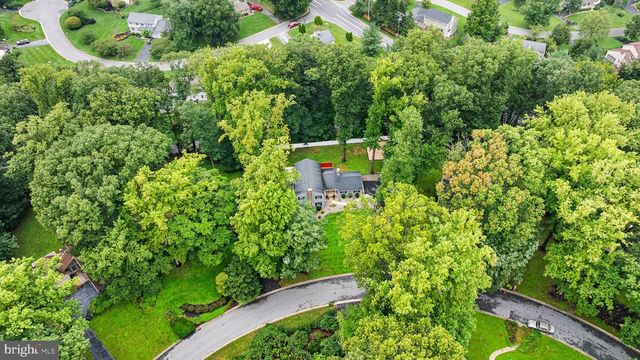 20 CINNAMON DR, Hockessin, DE 19707