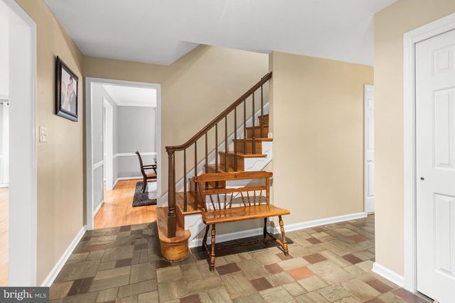 20 CINNAMON DR, Hockessin, DE 19707