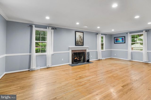 20 CINNAMON DR, Hockessin, DE 19707