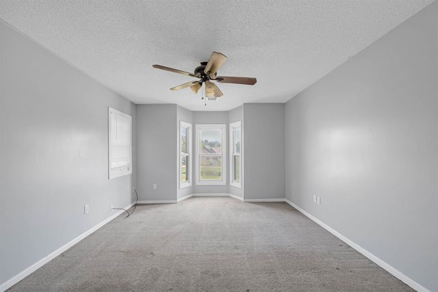 127 N Adams St, Cheney, KS 67025