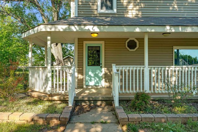 127 N Adams St, Cheney, KS 67025