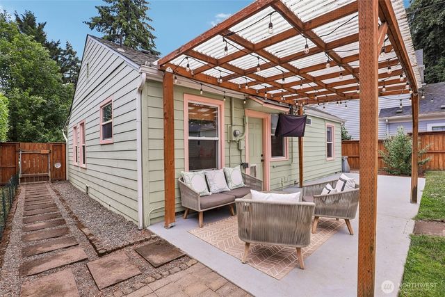 304 W 32nd Street, Vancouver, WA 98660