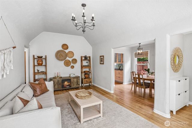 304 W 32nd Street, Vancouver, WA 98660