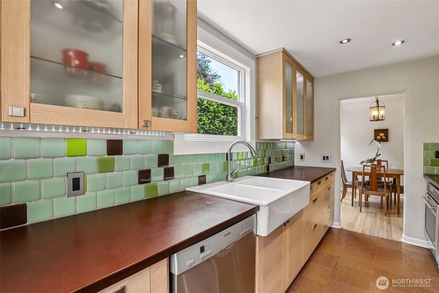 304 W 32nd Street, Vancouver, WA 98660