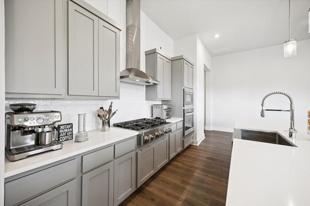 22801 Agave Grove Drive, Lago Vista, TX 78645