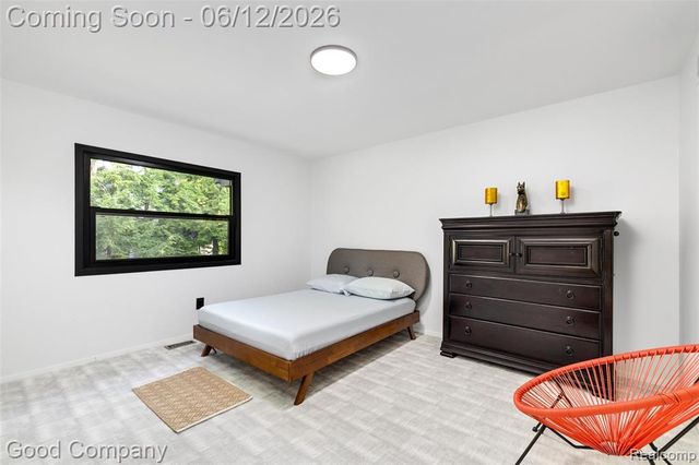 3176 Chambord Drive, West Bloomfield, MI 48323