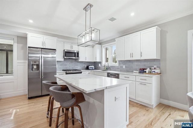313 8th Street 1, Fairview, NJ 07022