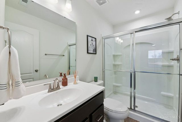 5168 Hazeltine Lane, Turtle Creek Twp, OH 45036