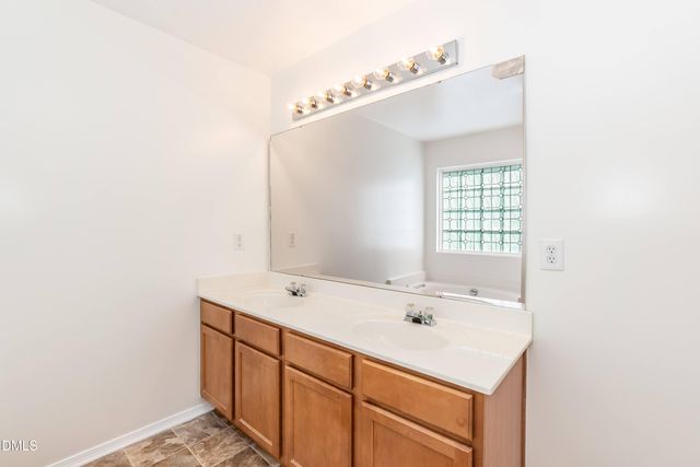 1017 Breeze Lane, Clayton, NC 27520